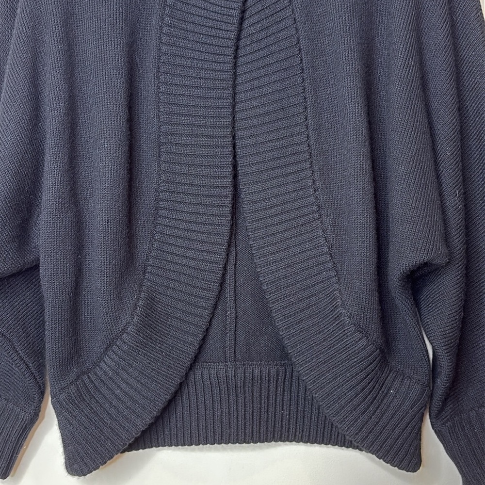 Banana Republic | Black Fine Merino Wool 1 Button Dolman Sleeve Knit Cardigan S - Picture 4 of 17